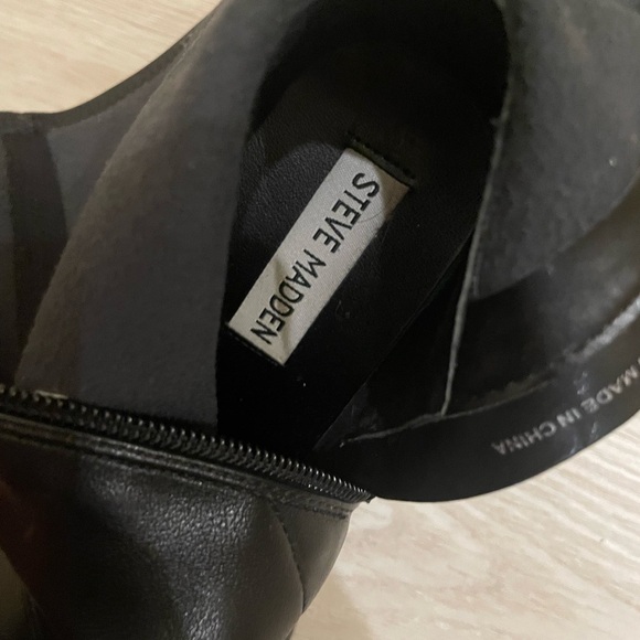 ⚡️SALE⚡️ Steve Madden Platform Ankle Boots - Picture 5 of 6